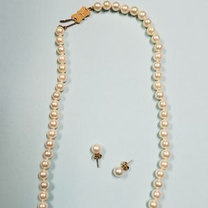 Pearl necklace and earrings